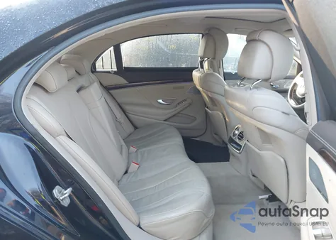 2015 Mercedes-Benz S 550 4Matic z USA, uszkodzony, nr VIN WDDUG8FB5FA095927